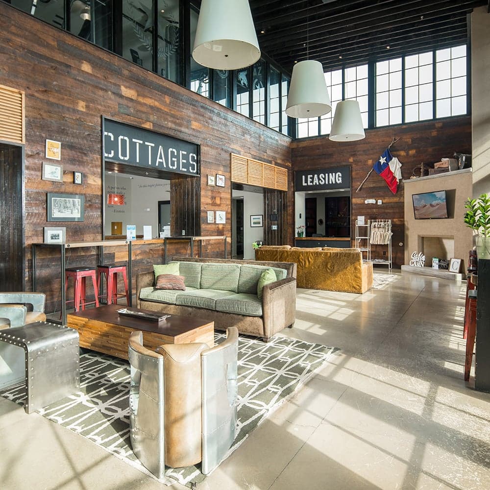 CSM_Clubhouse_Interior_1