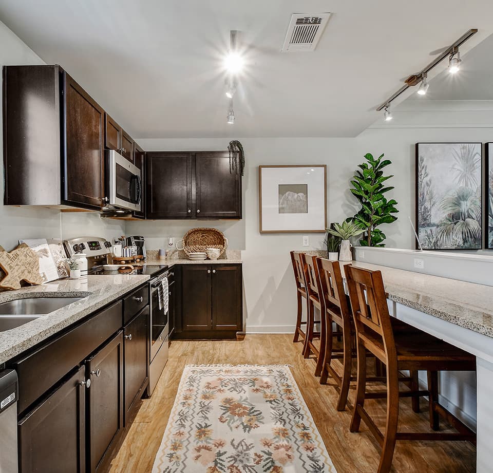 1415_Craddock_Avenue_0006