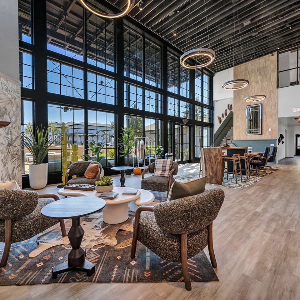 Cottages-at-San-Marcos—Amenities—Leasing-&-Game-Room-(16)