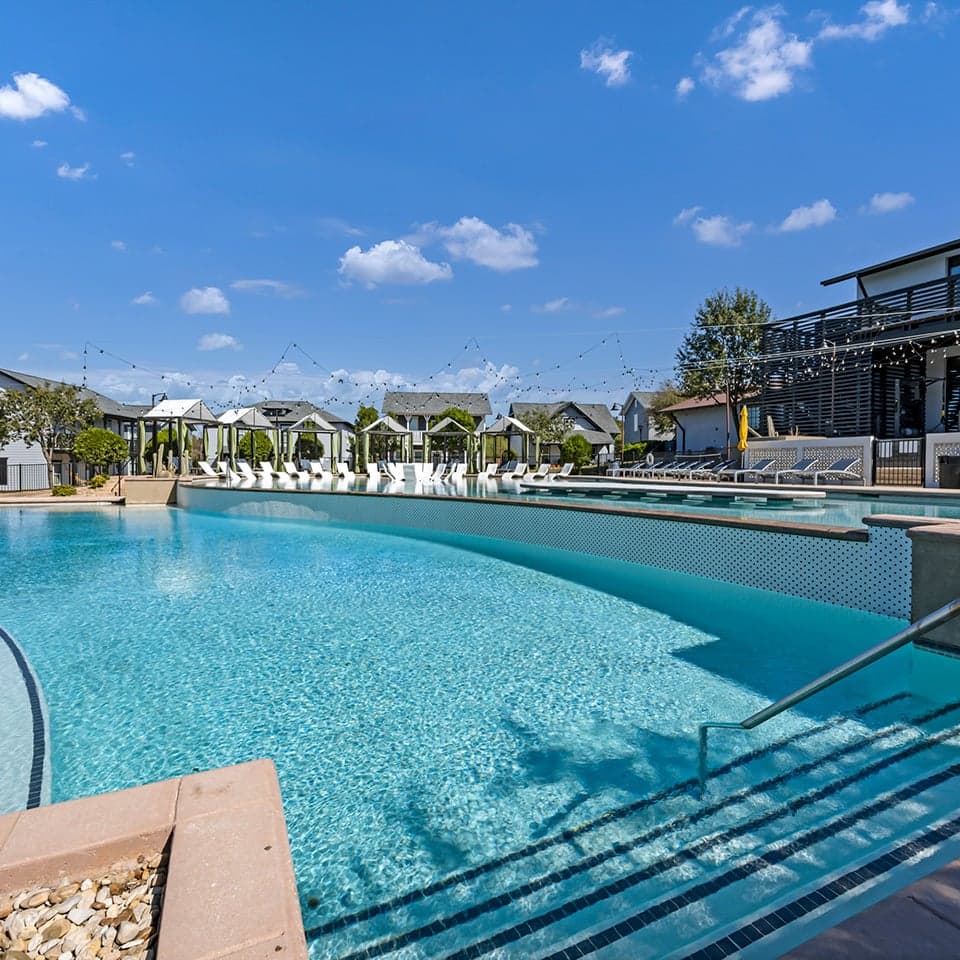 Cottages-at-San-Marcos—Amenities—Pool-Deck-(7)