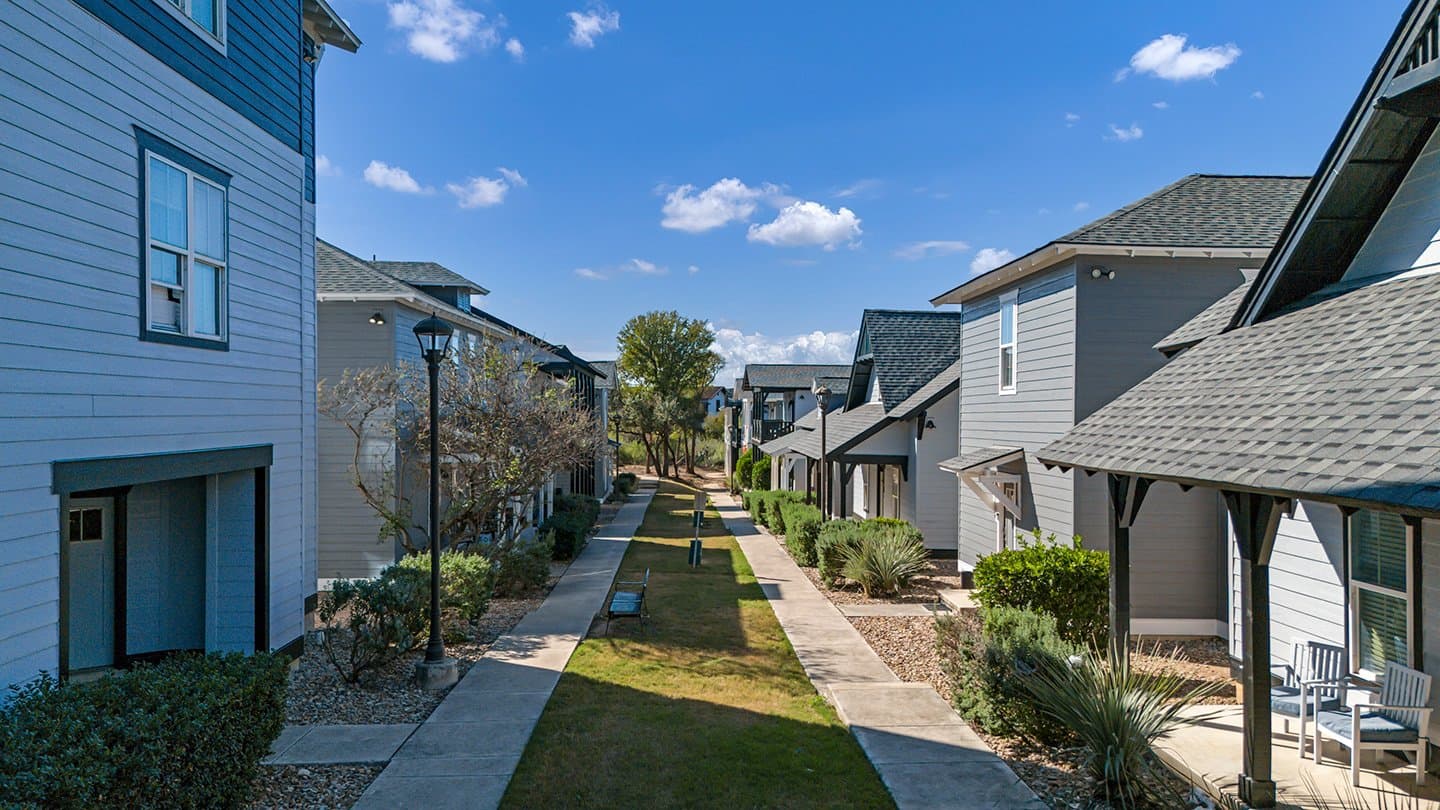 Cottages-at-San-Marcos—-Exteriors-(12)
